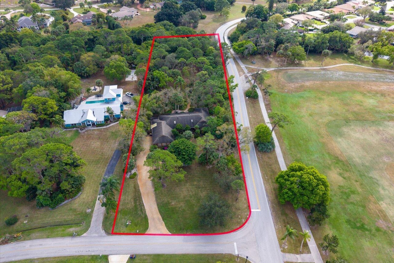 1995 SW Saint Andrews Drive, Palm City, FL 34990 Photo