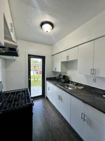 7035 Rue Granville, Miami Beach, FL 33141 Photo