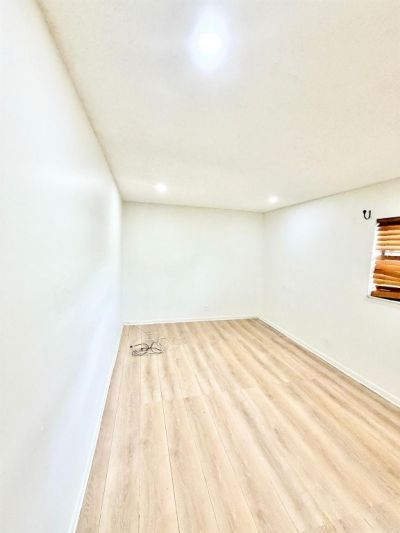 5730 NW 27th Court, Fort Lauderdale, FL 33313 Photo