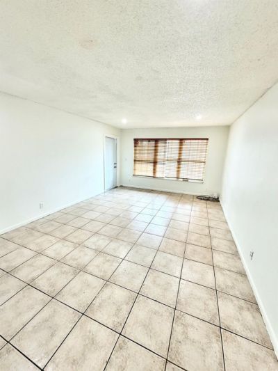 5730 NW 27th Court, Fort Lauderdale, FL 33313 Photo