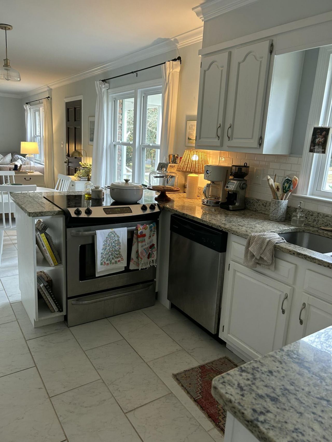 1759 Lady Ashley Street Photo 9