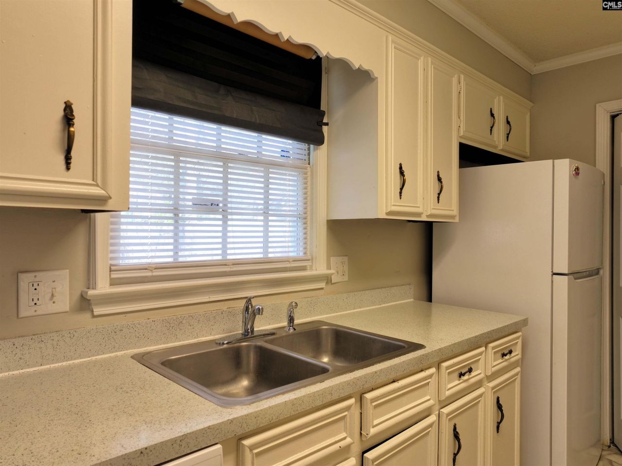 18 Bedford Court  Photo 18