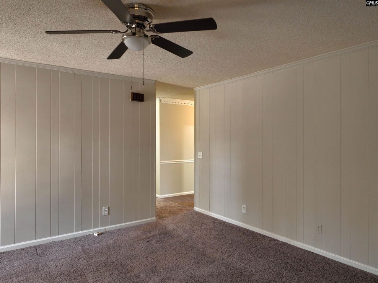 18 Bedford Court  Photo 19