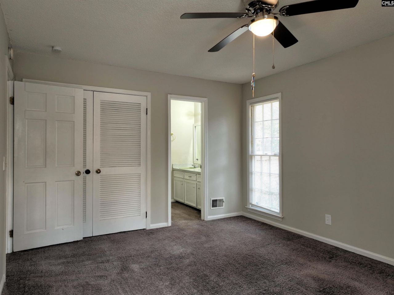 18 Bedford Court  Photo 21