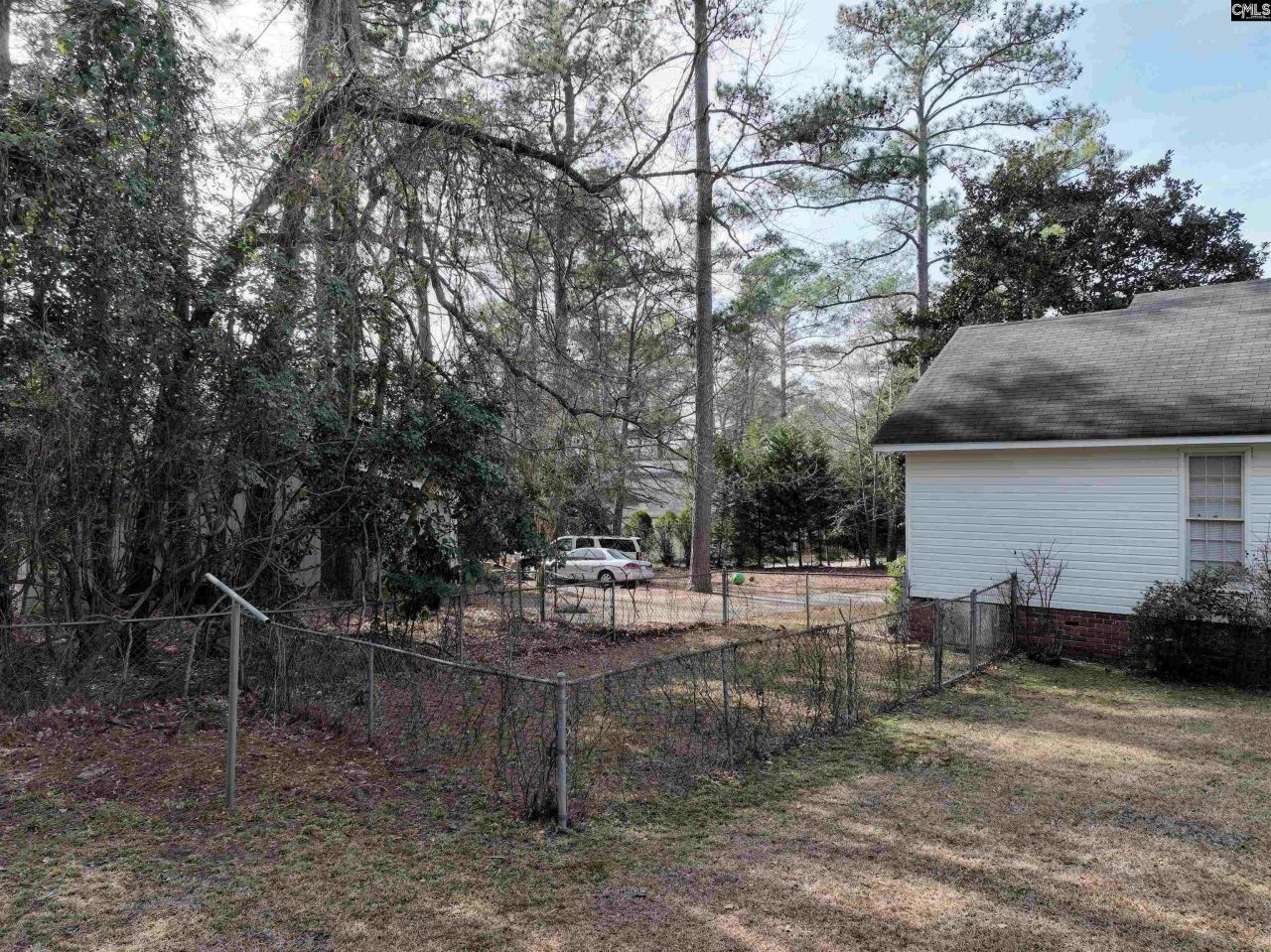 18 Bedford Court  Photo 7