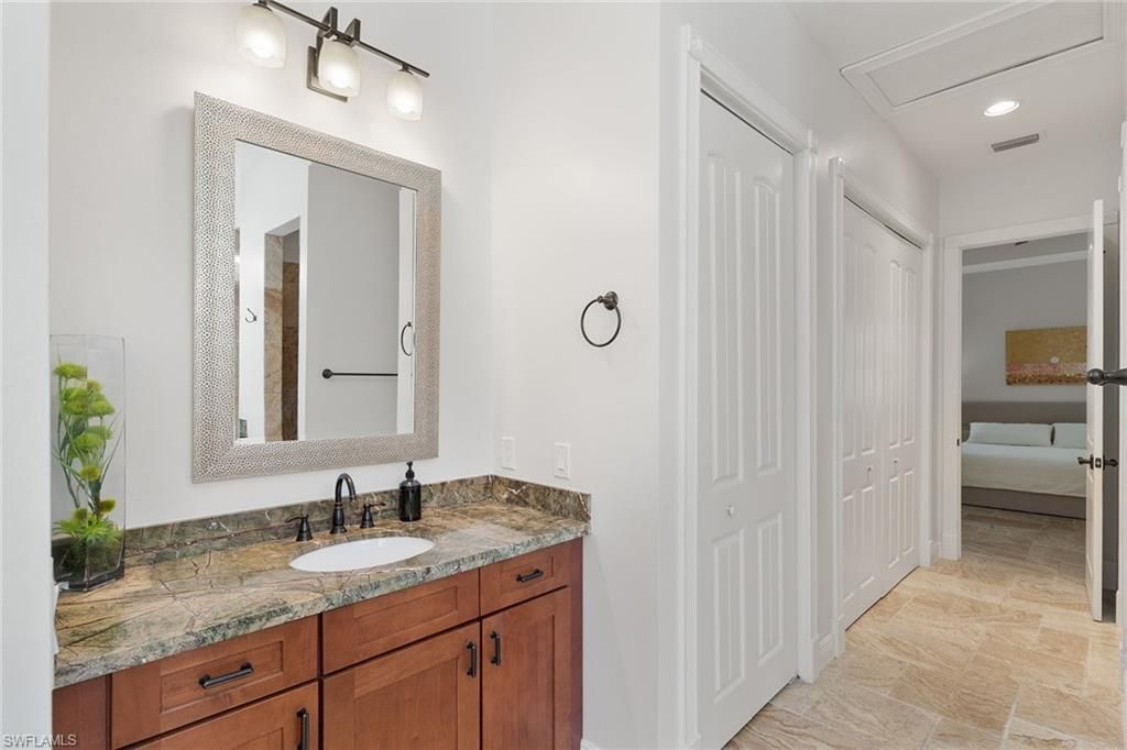 4778 Europa Dr, Naples, FL 34105 Photo