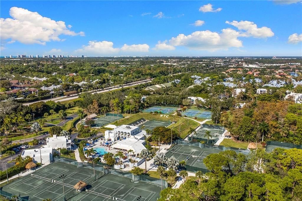 4778 Europa Dr, Naples, FL 34105 Photo