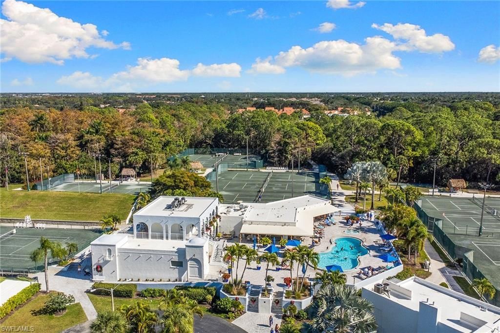 4778 Europa Dr, Naples, FL 34105 Photo
