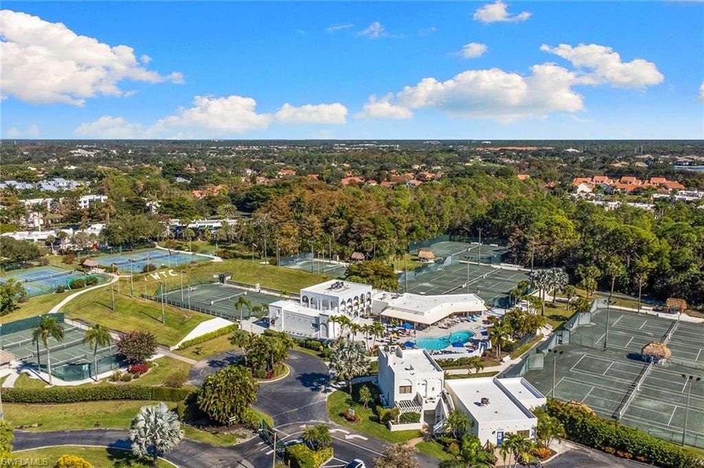 4778 Europa Dr, Naples, FL 34105 Photo