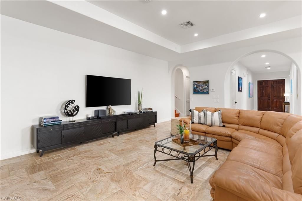 4778 Europa Dr, Naples, FL 34105 Photo
