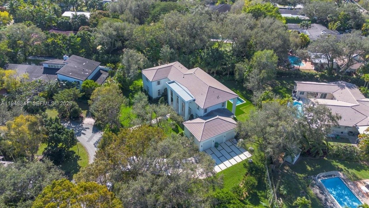 5940 SW 100th Ter, Pinecrest, FL 33156 Photo