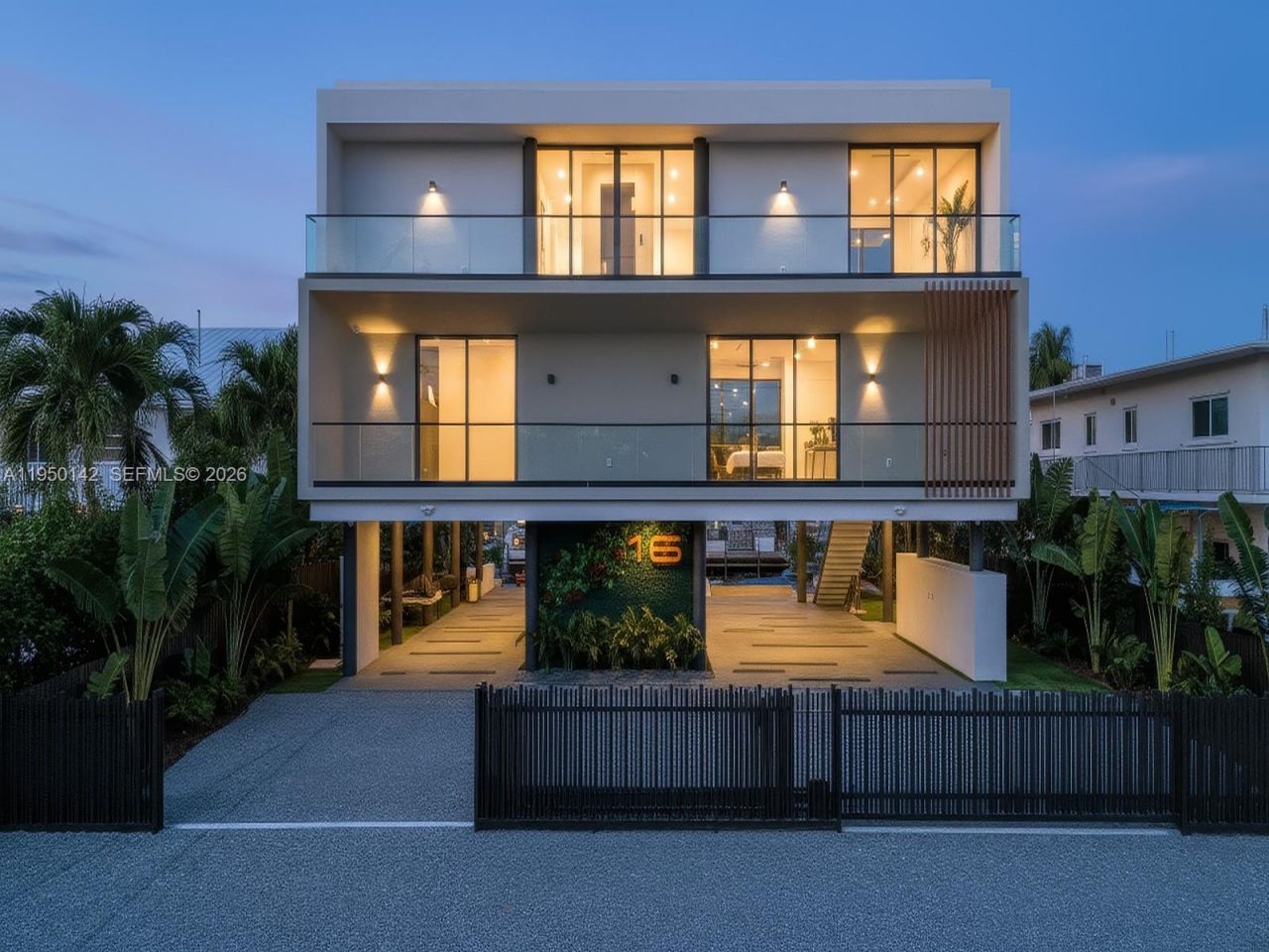 16 S Exuma Rd, Key Largo, FL 33037 Photo