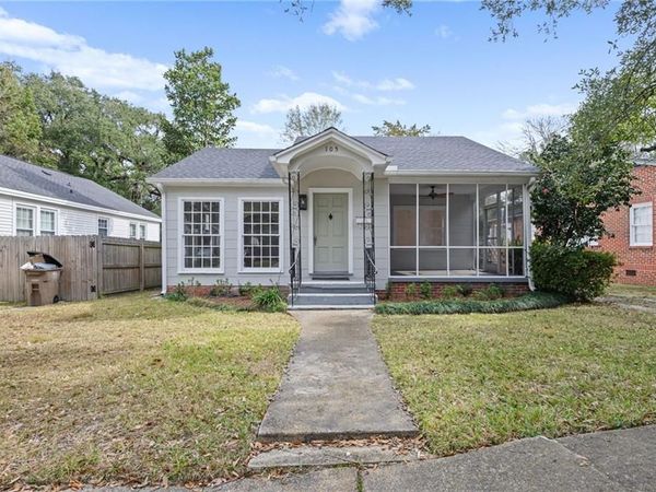 105 Crenshaw Street, Mobile, AL 36606