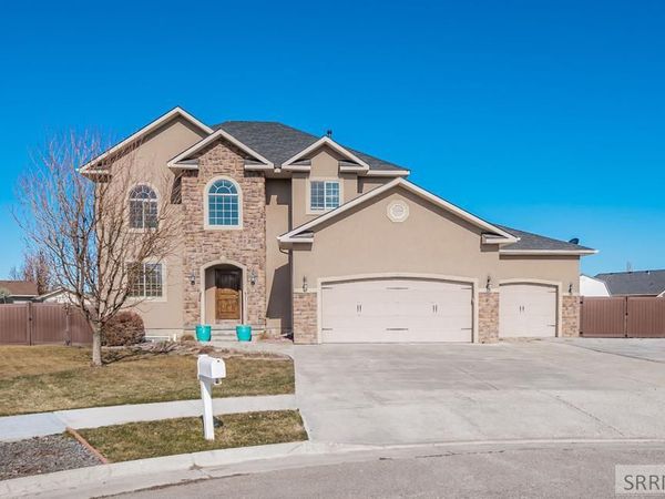 1801 Delaware Court, IDAHO FALLS, ID 83404