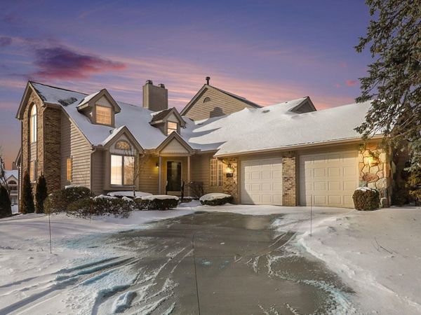 18269 Blue Heron Drive E, Unit 16, Northville, MI 48168