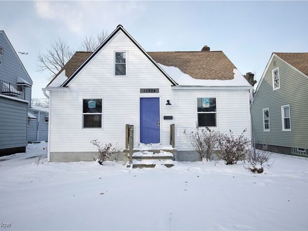 13904 Highlandview Avenue, Cleveland, OH 44135