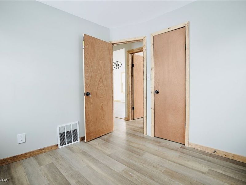 13904 Highlandview Avenue, Cleveland, OH 44135 Photo 17