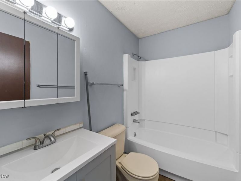 1757 S Arlington Street, Akron, OH 44306 Photo 28