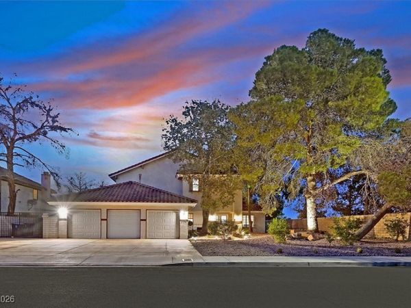3396 Montessouri Street, Las Vegas, NV 89117