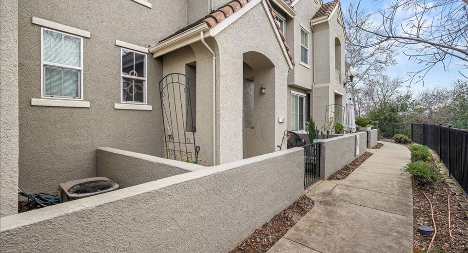 1902 Esplanade Cir, Folsom, CA 95630 Photo