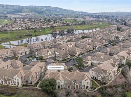 1902 Esplanade Cir, Folsom, CA 95630 Photo