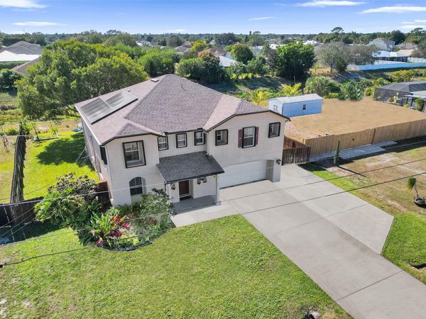 864 SW Java Ave, Port St Lucie, FL 34953