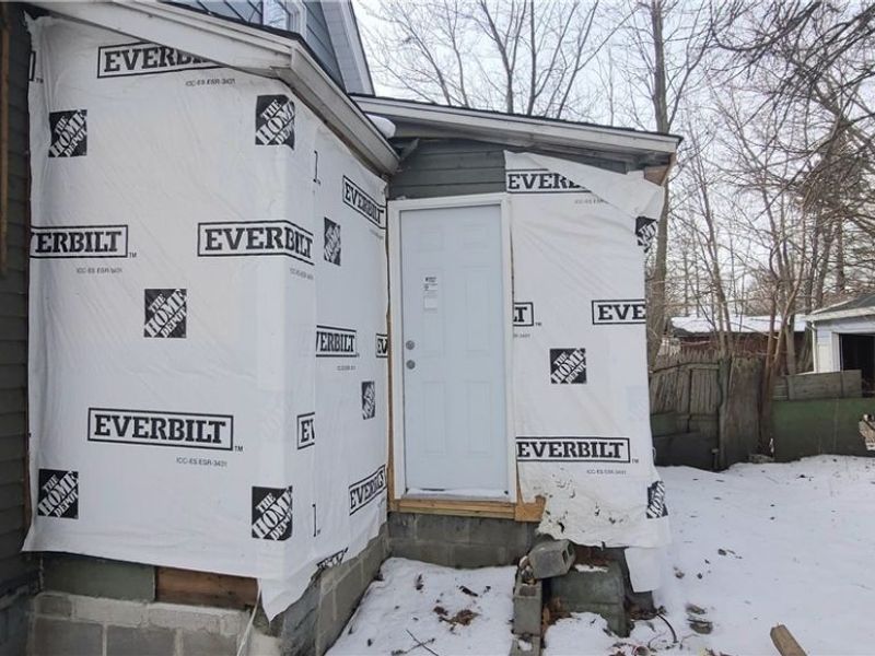 14819 Hale Avenue, Cleveland, OH 44110 Photo 4