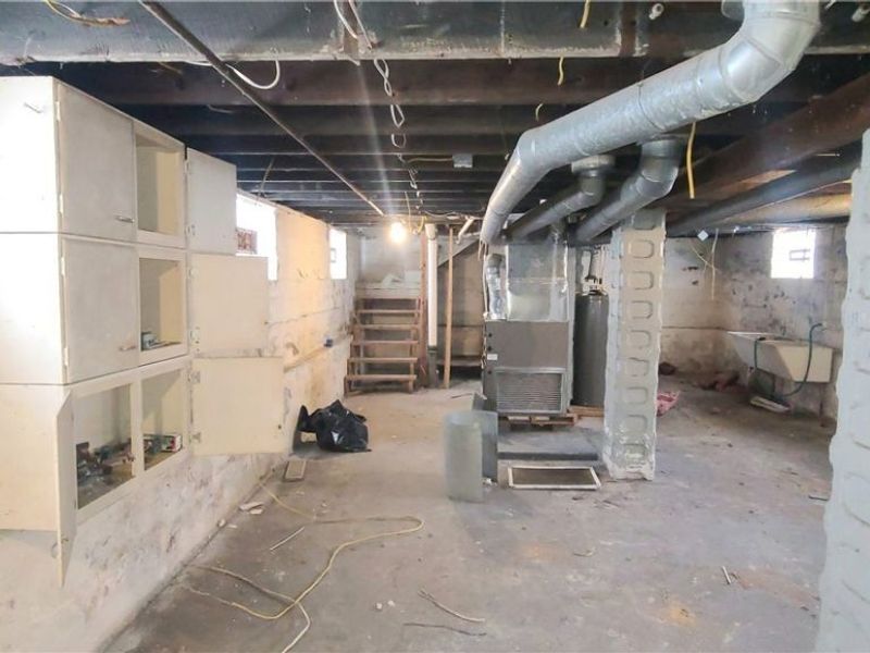 14819 Hale Avenue, Cleveland, OH 44110 Photo 40