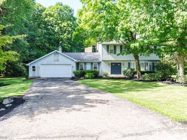 840 Carriage Hill Drive, Salem, OH 44460