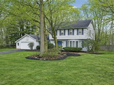 840 Carriage Hill Drive, Salem, OH 44460