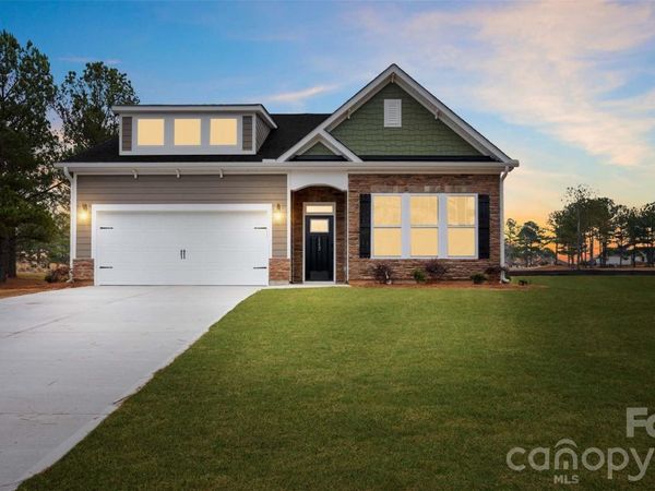 7153 Sylvan Retreat Drive, Denver, NC 28037