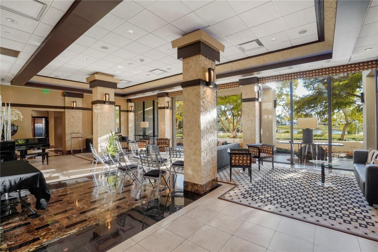 1255 N Gulfstream Avenue, Unit 1407, Sarasota, FL 34236 Photo