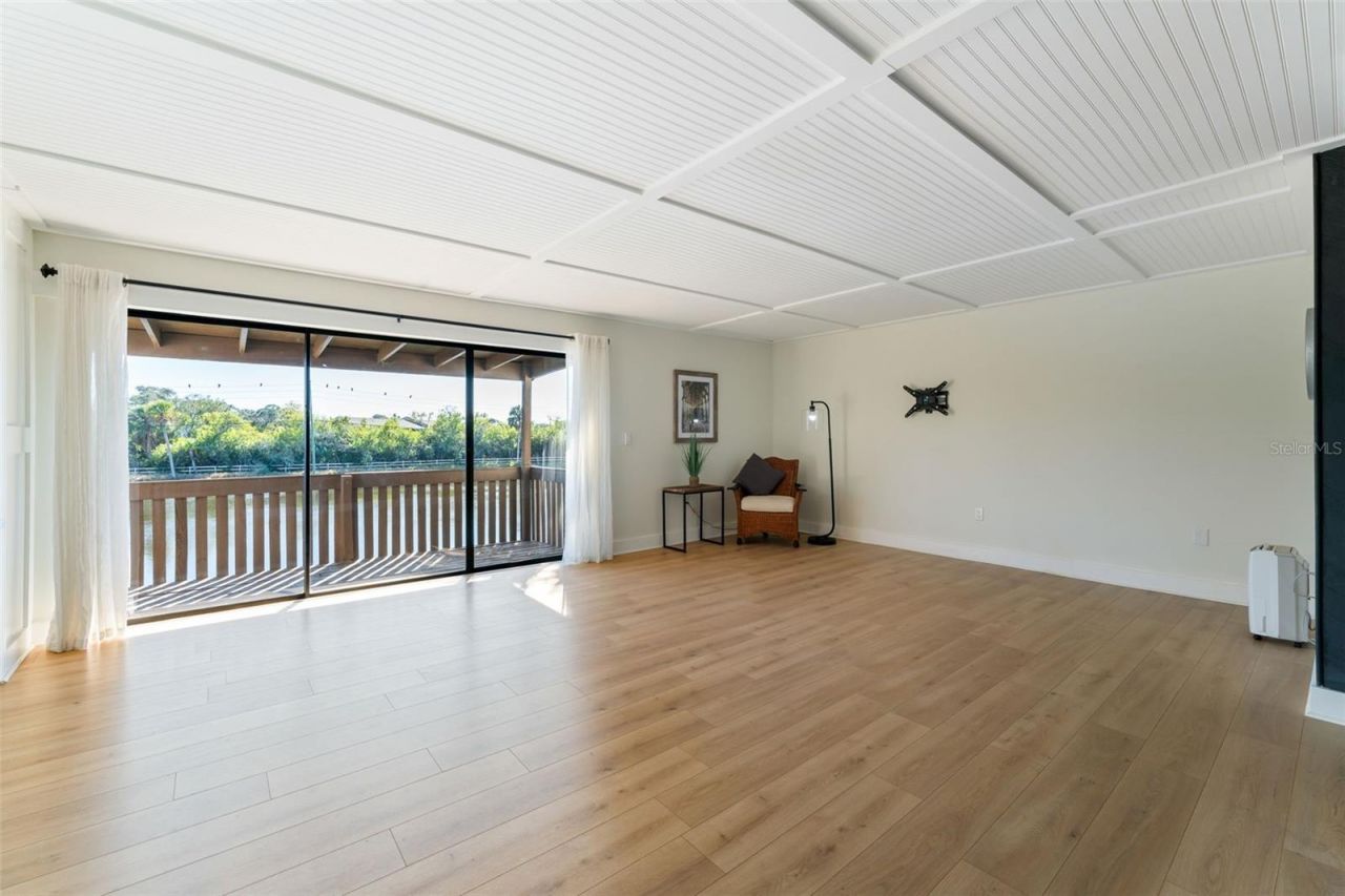 724 115th Avenue N, Unit 2202, Saint Petersburg, FL 33716 Photo