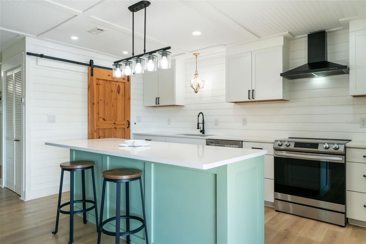 724 115th Avenue N, Unit 2202, Saint Petersburg, FL 33716 Photo