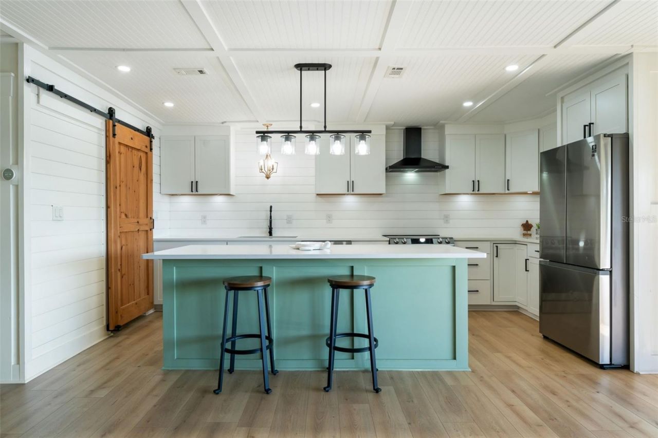 724 115th Avenue N, Unit 2202, Saint Petersburg, FL 33716 Photo