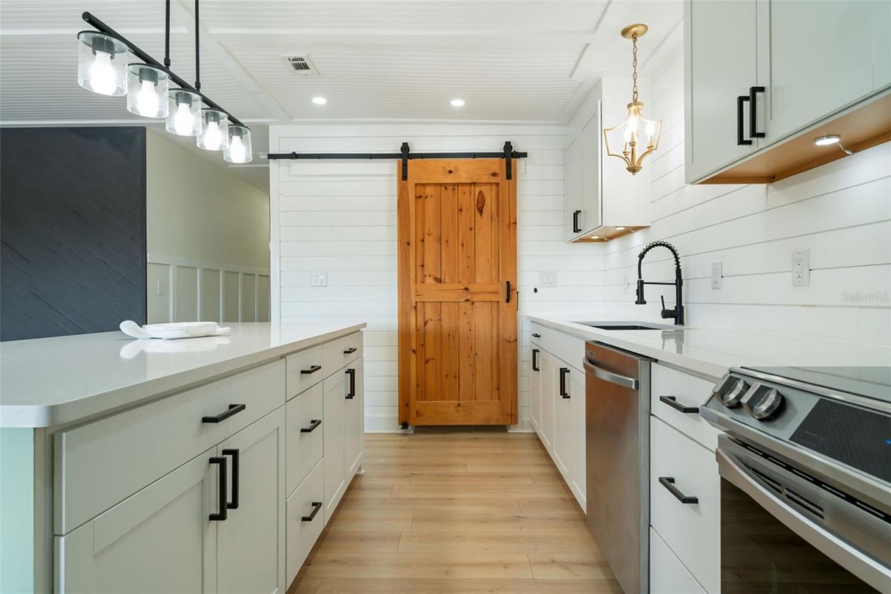 724 115th Avenue N, Unit 2202, Saint Petersburg, FL 33716 Photo