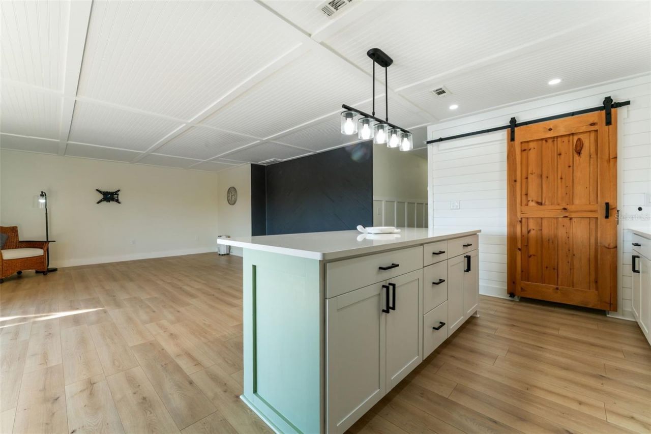 724 115th Avenue N, Unit 2202, Saint Petersburg, FL 33716 Photo