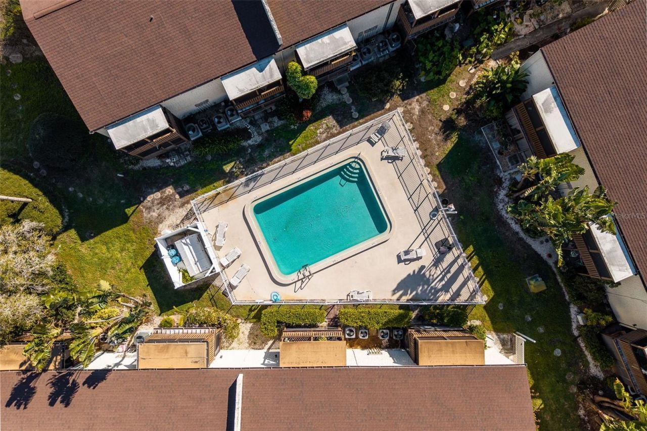 724 115th Avenue N, Unit 2202, Saint Petersburg, FL 33716 Photo