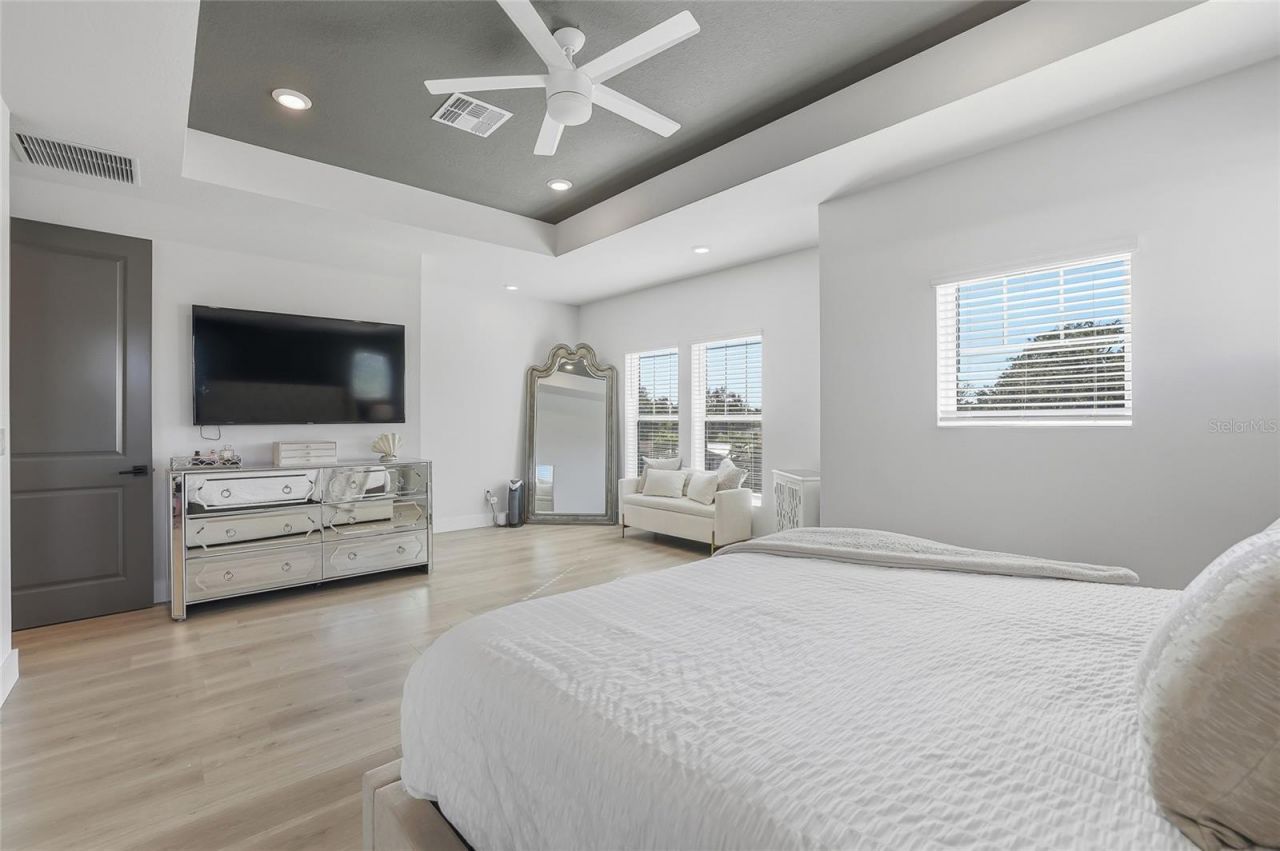 441 42nd Avenue Ne, Saint Petersburg, FL 33703 Photo