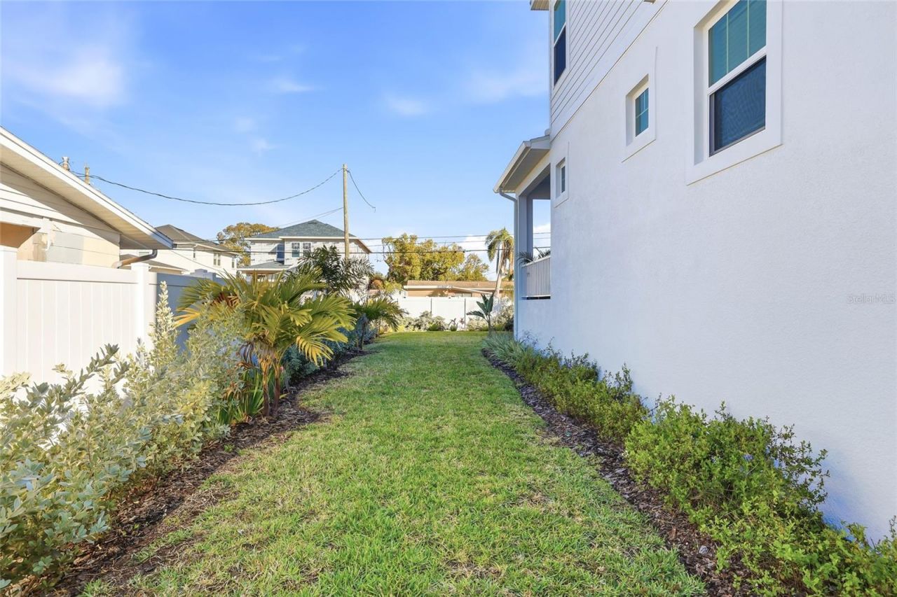 441 42nd Avenue Ne, Saint Petersburg, FL 33703 Photo