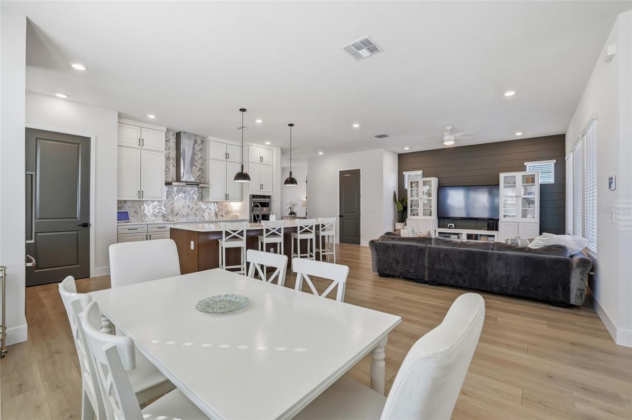 441 42nd Avenue Ne, Saint Petersburg, FL 33703 Photo