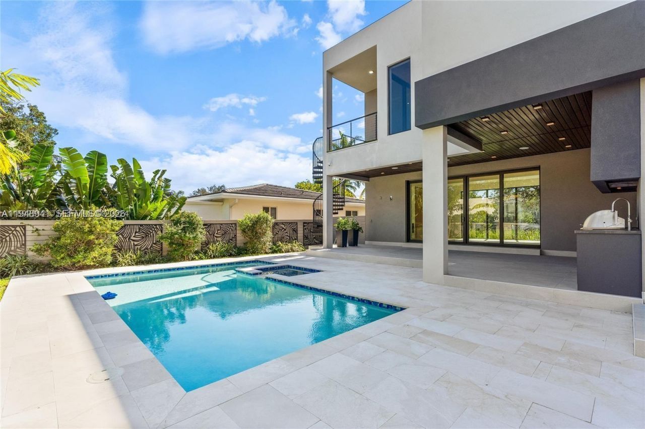 801 SE 11th Ct, Fort Lauderdale, FL 33316 Photo