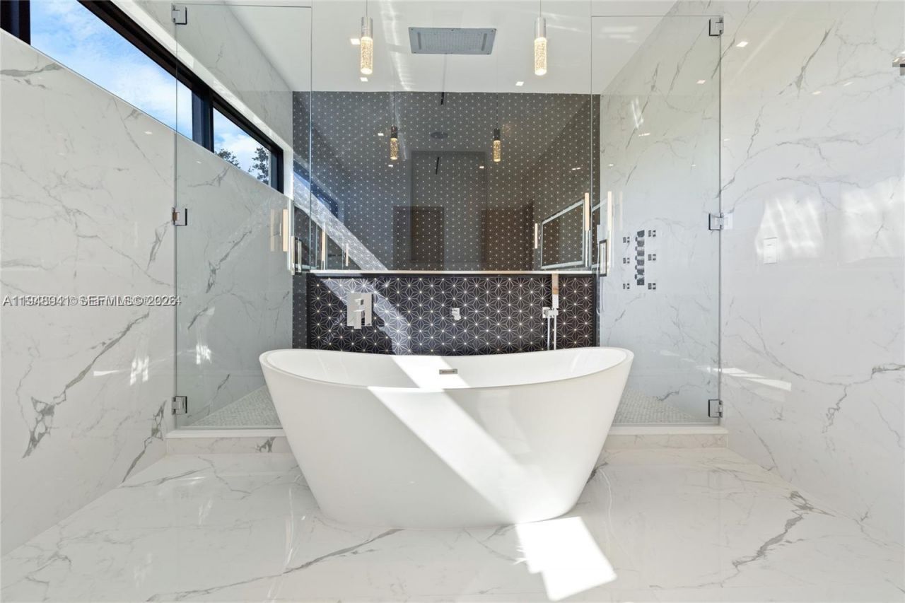 801 SE 11th Ct, Fort Lauderdale, FL 33316 Photo