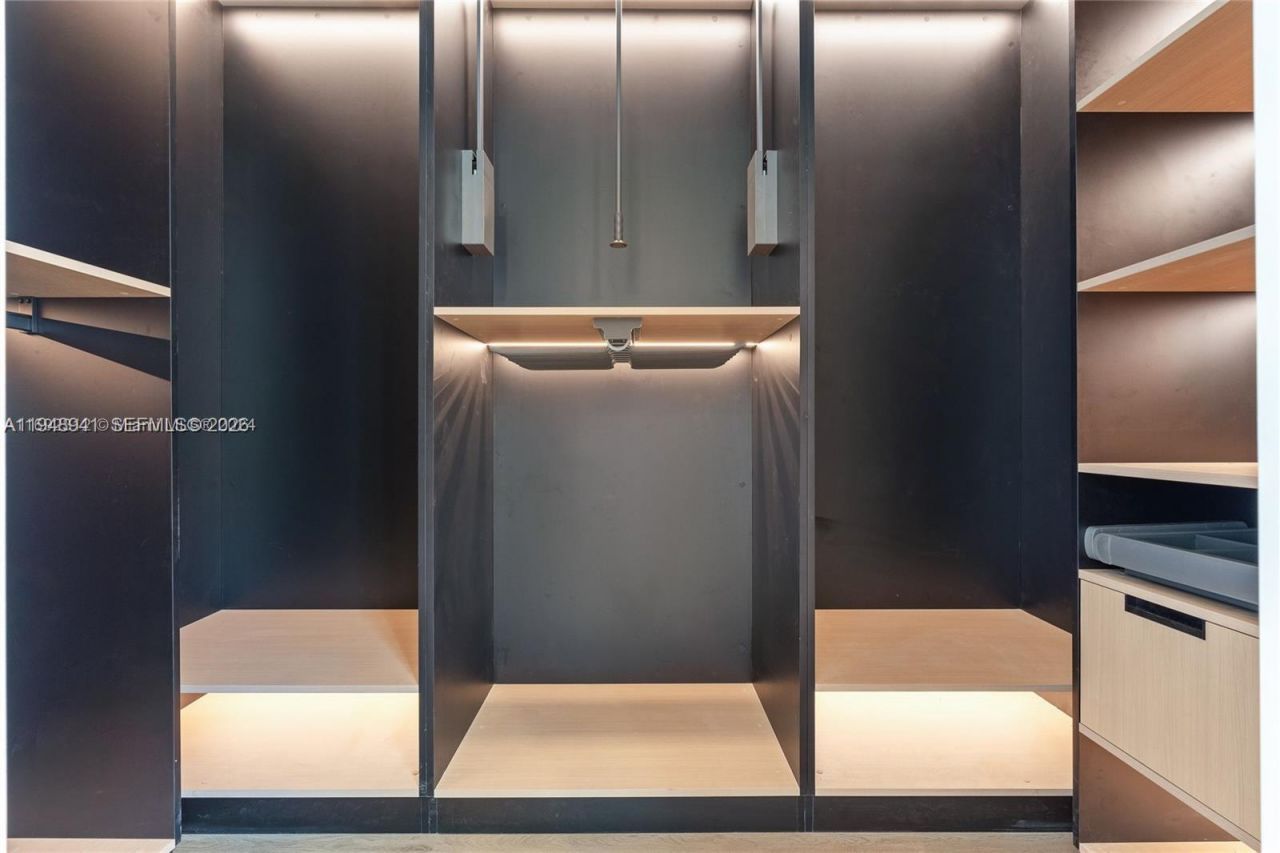 801 SE 11th Ct, Fort Lauderdale, FL 33316 Photo