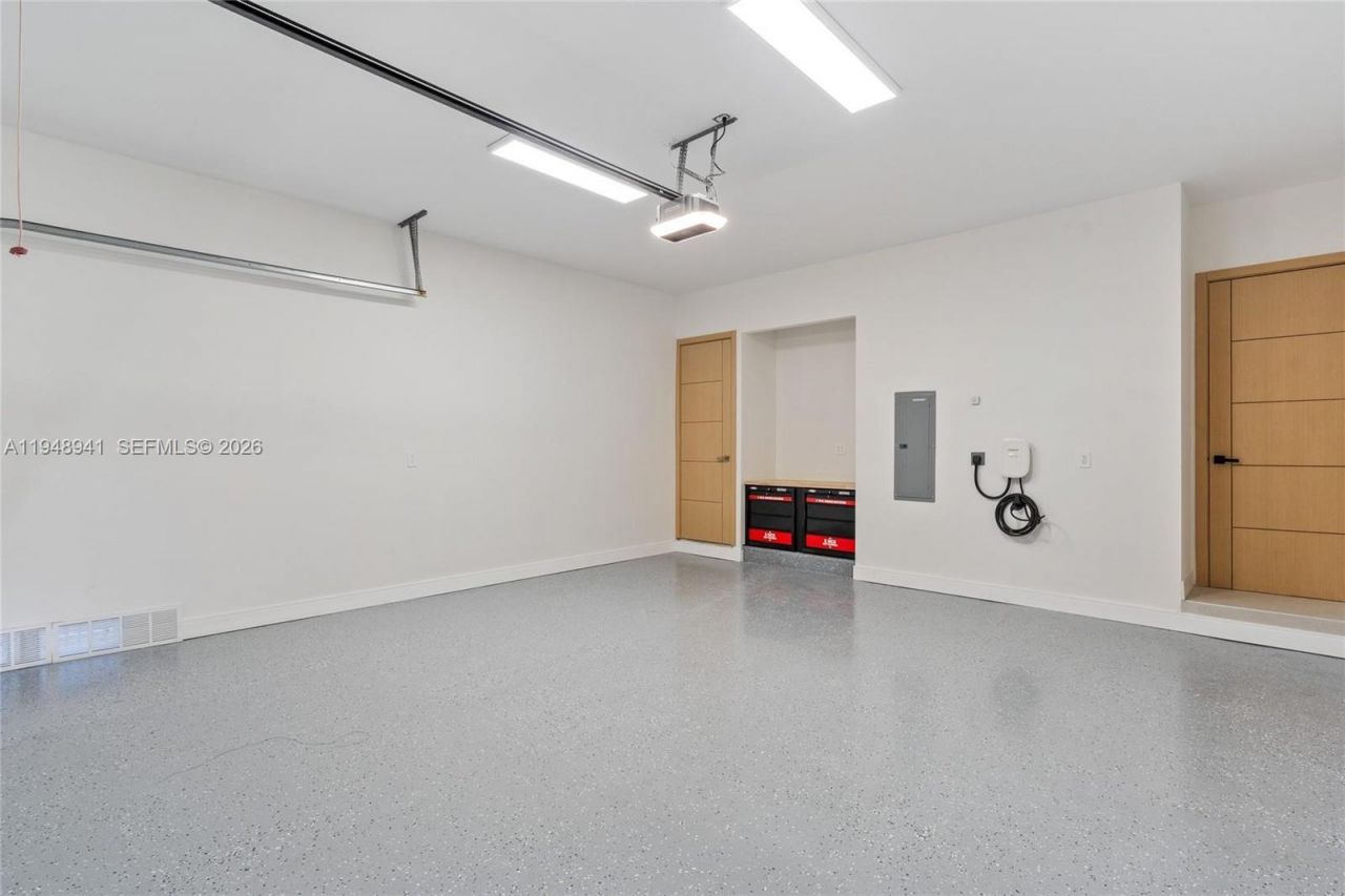 801 SE 11th Ct, Fort Lauderdale, FL 33316 Photo