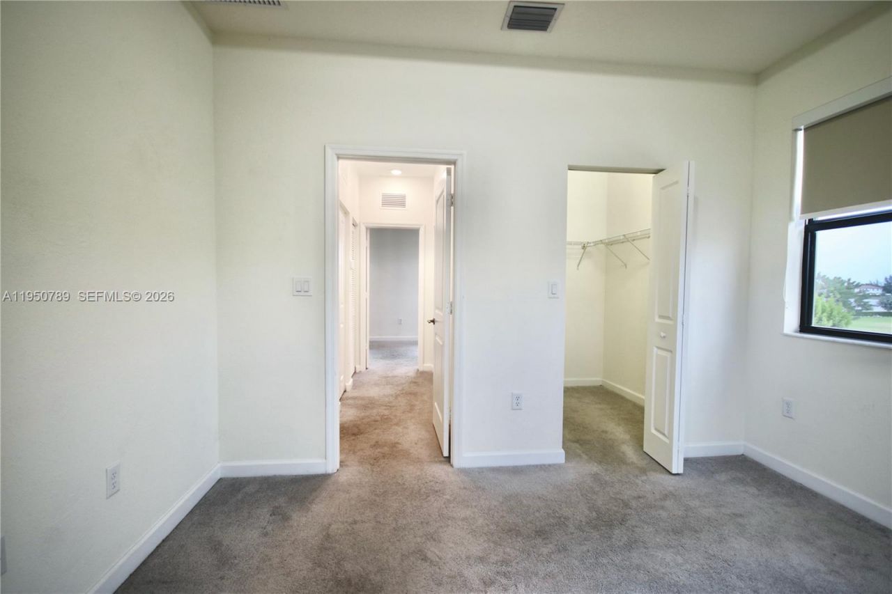 3408 W 111th Pl, Hialeah, FL 33018 Photo