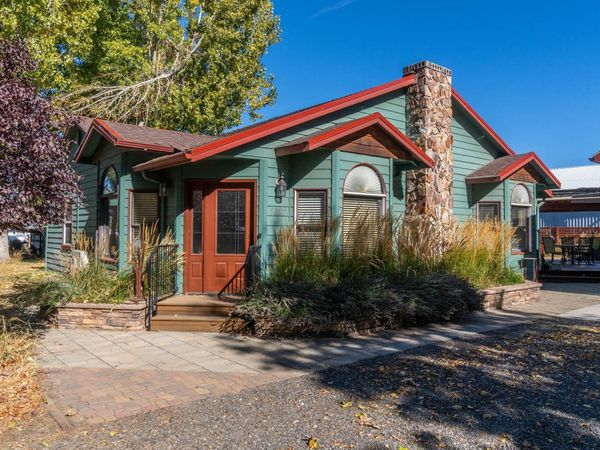 1627 SE Lynn Boulevard, Prineville, OR 97754