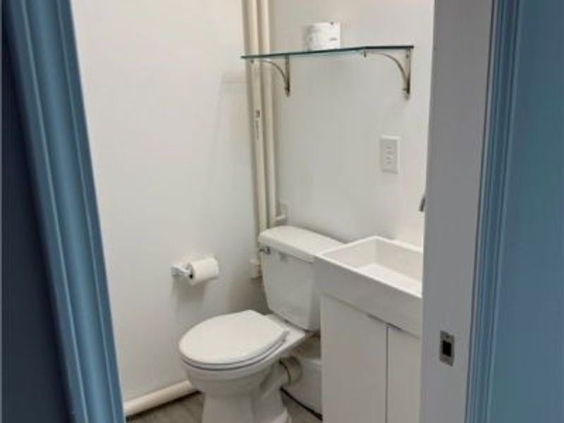 1667 E 40th Street, Cleveland, OH 44103 Photo 32