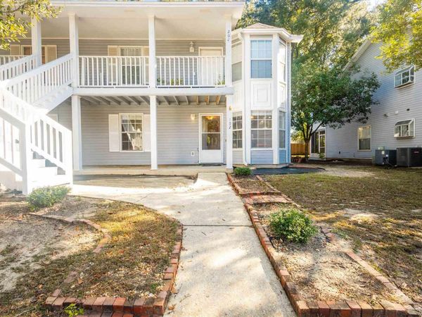 2813 Langley Ave, Unit A102, Pensacola, FL 32504