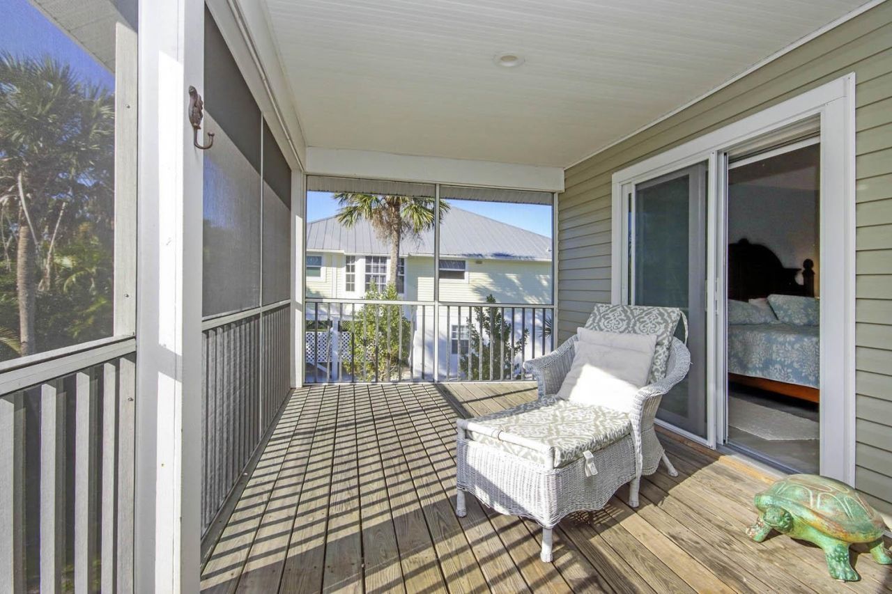 1890 Farm Trl, Sanibel, FL 33957 Photo